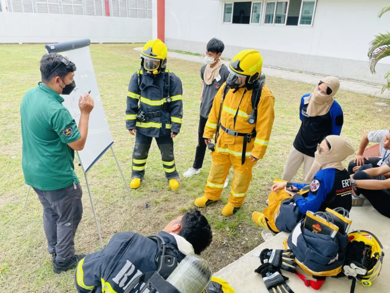 ภาพถ่ายจริงบรรยากาศการฝึกภาคปฏิบัติหลักสูตร ERT ทีมตอบโต้ภาวะฉุกเฉินขั้นสูง ณ ศูนย์ฝึก TFGC ประเทศไทย